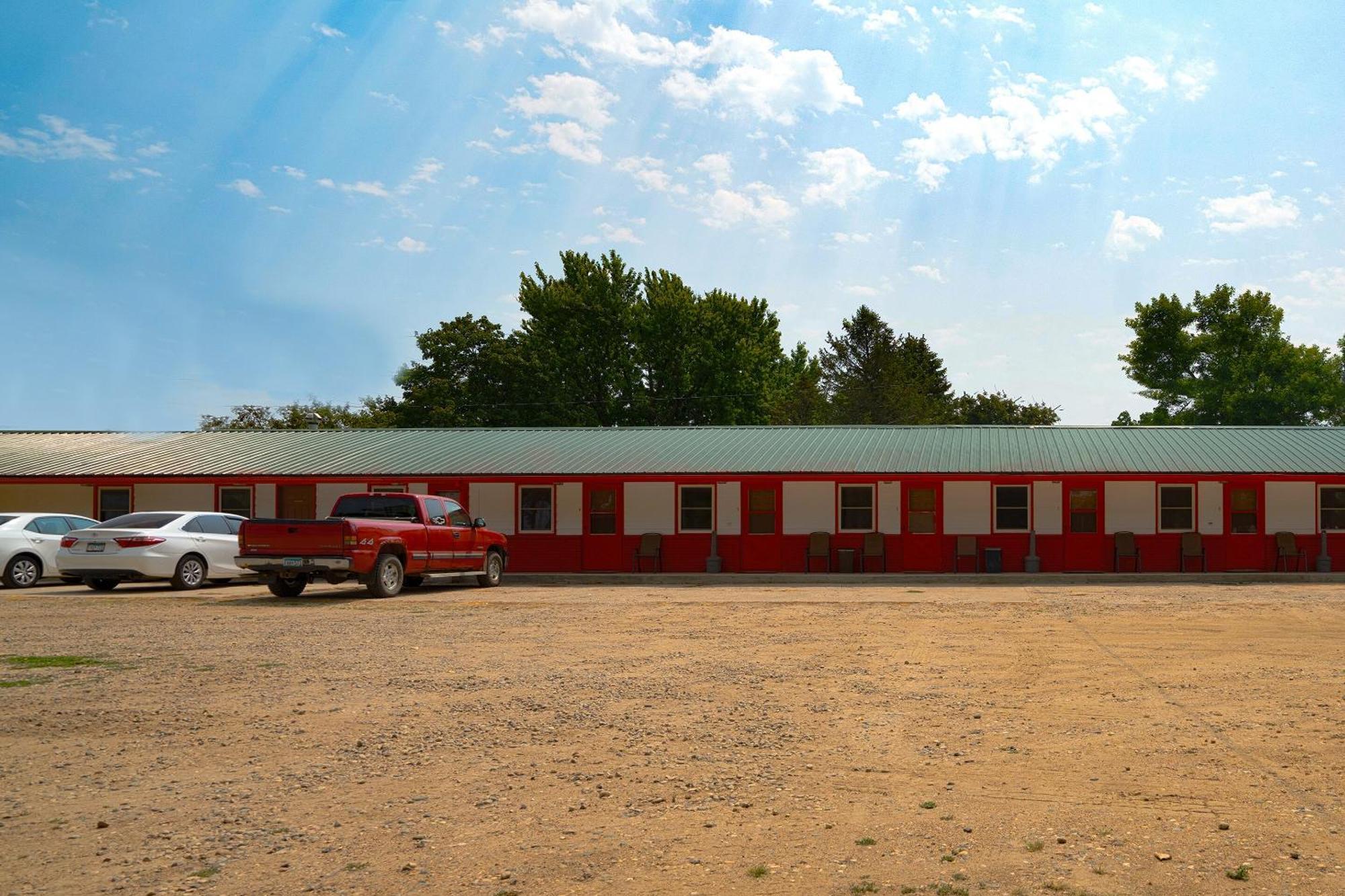 Oyo Hwy 14 Hotel