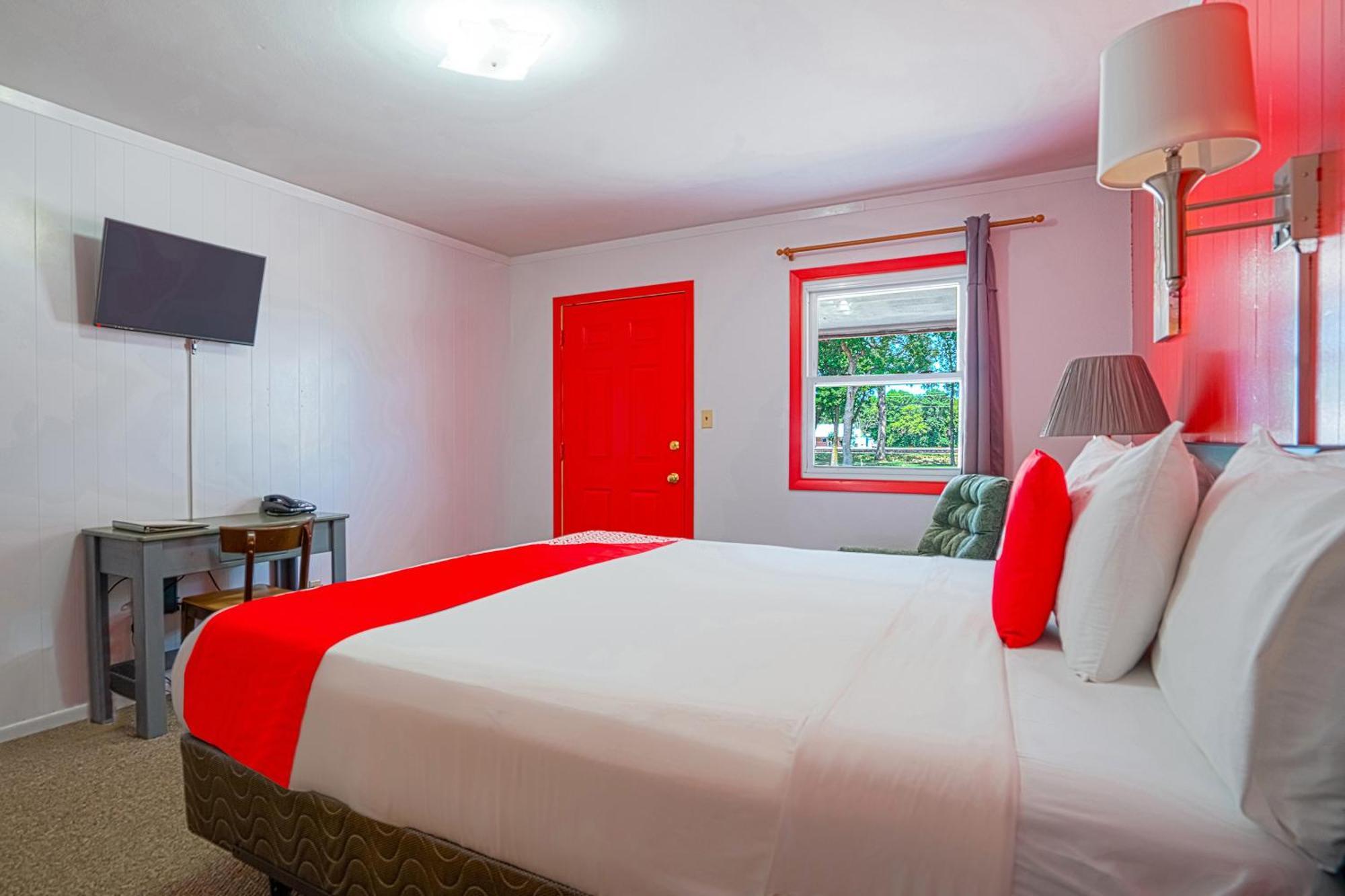 Hotel Oyo Hwy 14